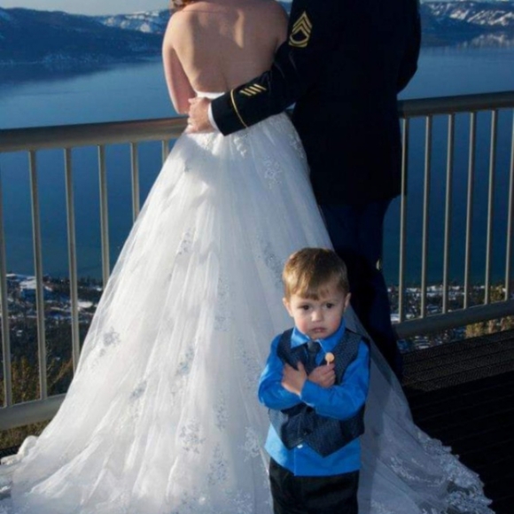 Alfred Angelo Wedding Dress - Picture 7 of 7